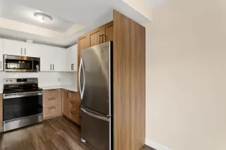 Photo #3: 225151116 Listing