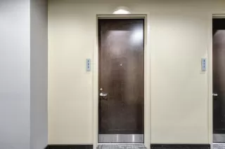 Photo #4: 225151321 Listing