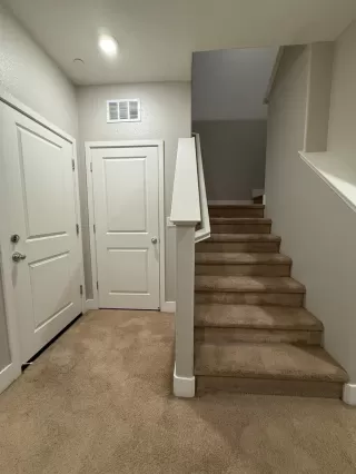 Photo #4: 225151452 Listing