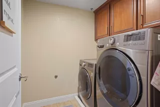 Photo #5: 225151689 Listing 