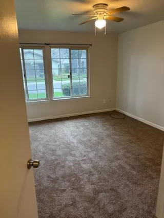 Photo #6: 225151928 Listing 