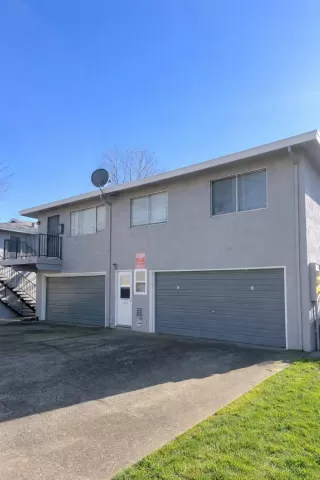 Photo #3: 225151946 Listing 