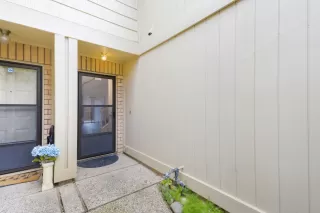 Photo #4: 225152264 Listing