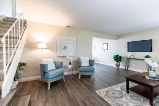 Photo #4: 225152348 Listing