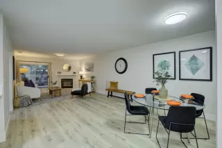 Photo #5: 225152409 Listing