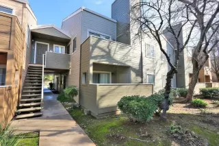 Photo #3: 225152687 Listing 