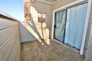 Photo #5: 225152687 Listing 