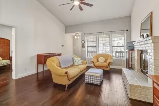 Photo #6: 225153014 Listing 