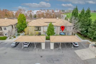 Photo #2: 225153397 Listing 