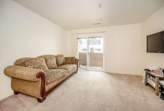 Photo #2: 225154097 Listing 