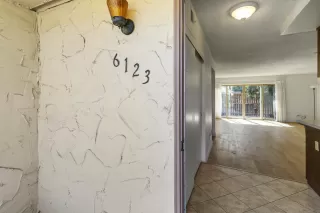 Photo #3: 226000192 Listing 