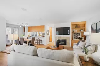 Photo #4: 226000669 Listing