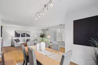 Photo #5: 226000669 Listing