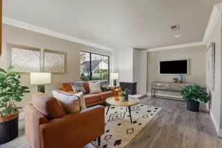 Photo #5: 226001389 Listing 