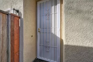 Photo #6: 226001631 Listing