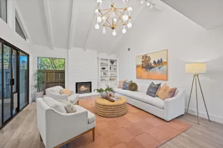 Photo #3: 226002169 Listing