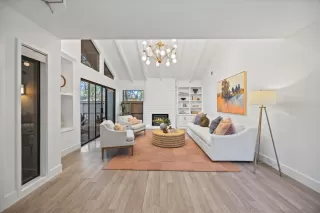 Photo #4: 226002169 Listing