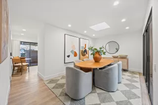 Photo #6: 226002169 Listing