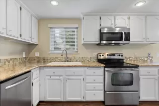 Photo #6: 226002403 Listing 