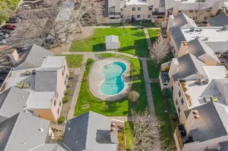 Photo #2: 226003058 Listing 