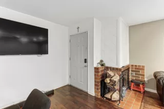 Photo #3: 226003830 Listing 