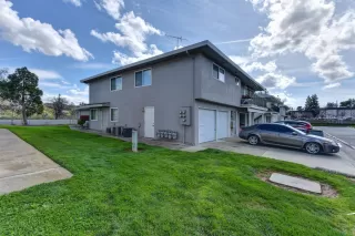 Photo #1: 226003908 Listing