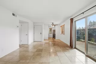 Photo #5: 226004127 Listing 