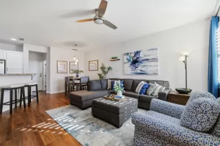 Photo #2: 226004352 Listing 