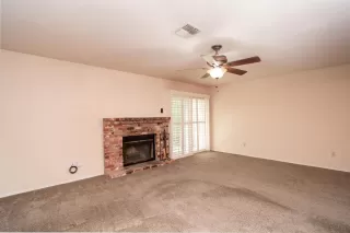 Photo #5: 226004498 Listing 