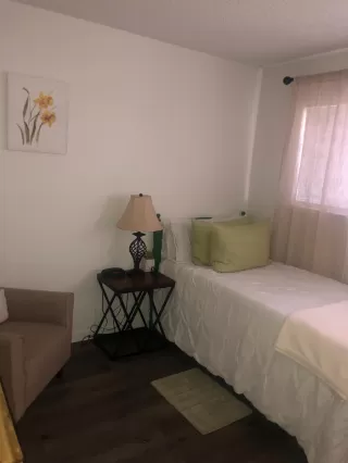 Photo #3: 226004605 Listing