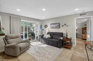 Photo #3: 226004607 Listing 