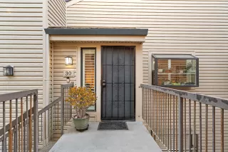 Photo #1: 226004790 Listing 