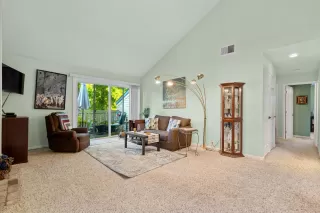 Photo #3: 226004790 Listing 