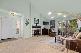 Photo #6: 226004790 Listing 