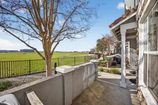 Photo #2: 226004793 Listing 