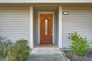 Photo #2: 226006530 Listing