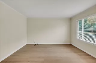 Photo #5: 226006741 Listing