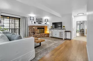 Photo #5: 226006769 Listing