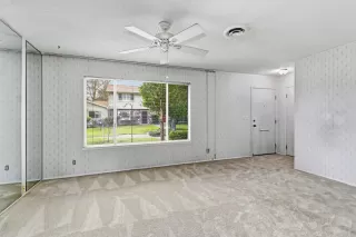 Photo #4: 226006891 Listing