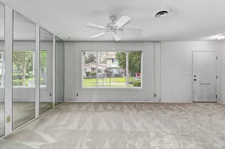 Photo #5: 226006891 Listing