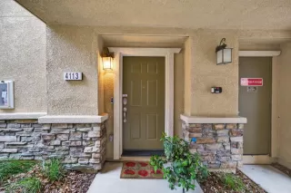 Photo #2: 226008036 Listing