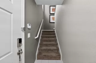 Photo #3: 226008036 Listing