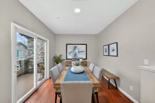 Photo #5: 226008036 Listing