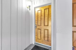 Photo #3: 226008232 Listing