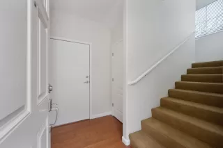 Photo #4: 226008312 Listing 