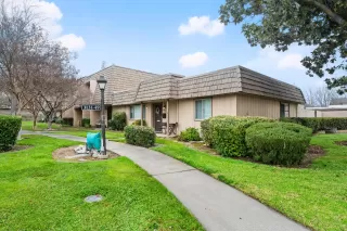 Photo #1: 226008324 Listing 