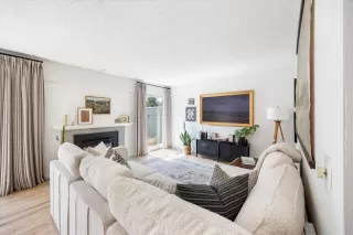 Photo #3: 226009726 Listing 