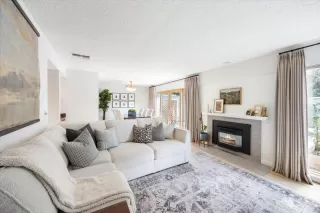 Photo #5: 226009726 Listing 