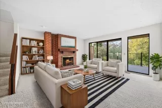 Photo #4: 226009905 Listing