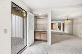 Photo #6: 226009905 Listing